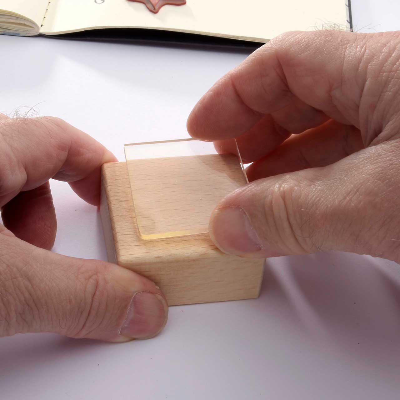 datt·bappt · Das Klebepad für unmontierte Stempel.