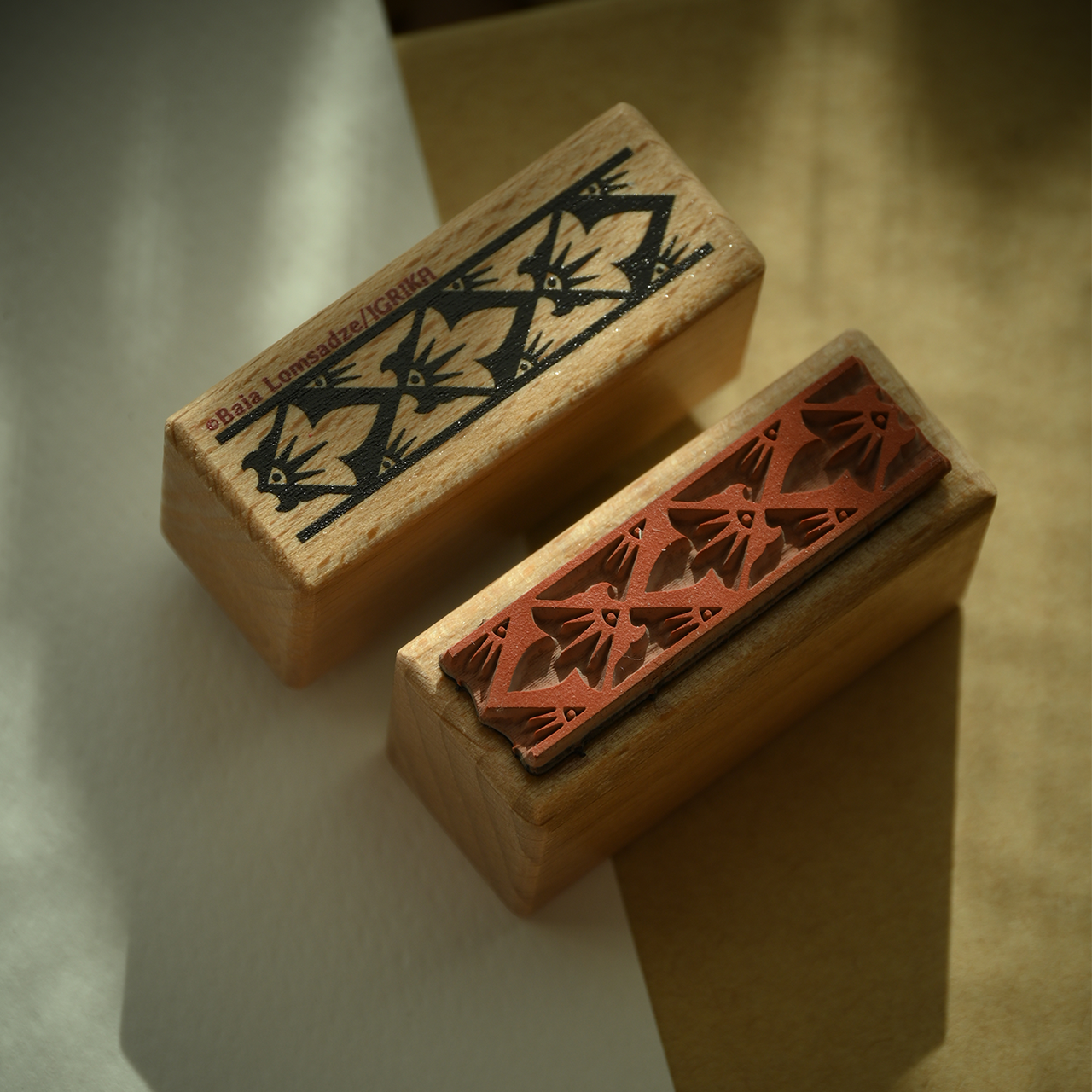 Motivstempel Titel: Igrika Ornamente · 3 Lilien (klein)