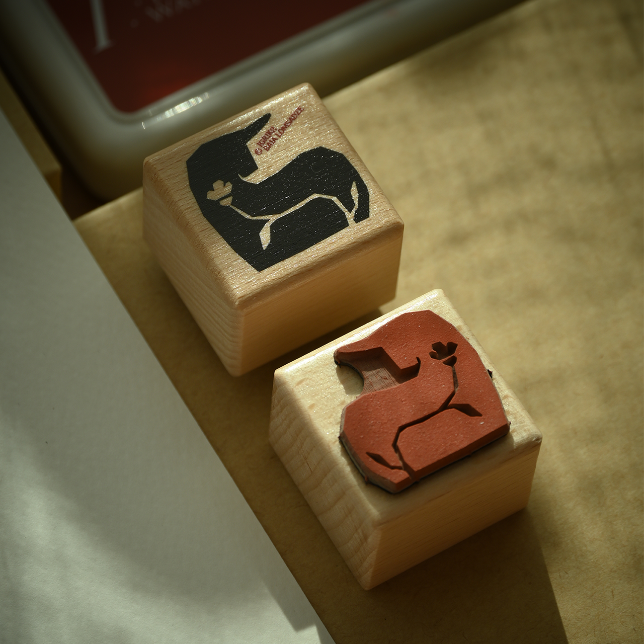 Motivstempel Titel: Igrika Folk · Der Stier